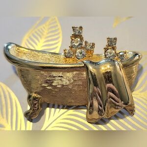 Vintage Piscitelli Bubble Bath Clawfoot Tub Brooch